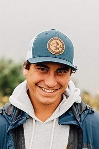 Vista 6 de Everyday California 'Marlin' Snapback Surf Hat - Gorra estilo béisbol con parche de cuero vegano