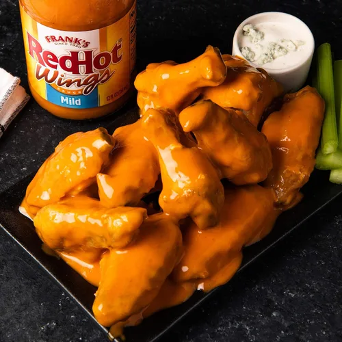 Vista 9 de Frank's RedHot Salsa picante Mild Wings, 12 fl oz