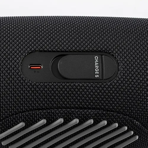 Vista 5 de JBL Altavoz Bluetooth inalámbrico Charge 5 (negro) Audio resistente al agua IP67 para exteriores con graves profundos y tiempo de reproducción