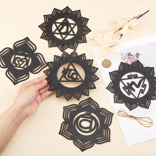 Vista 3 de CHGCRAFT 5Styles - Colgantes de madera con símbolo de energía de meditación bohemia con cuerda para tapetes, yoga, arte de pared, decoración