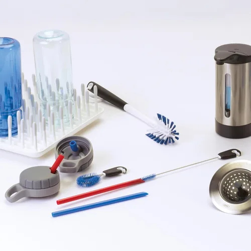 Vista 6 de OXO Set de limpieza de botellas de agua Good Grips