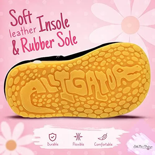 Vista 3 de Little Mae's Boutique Mary Jane - Zapatos chirriantes para niñas pequeñas, zapatos ideales para caminar con chirriador extraíble y correa ajustable