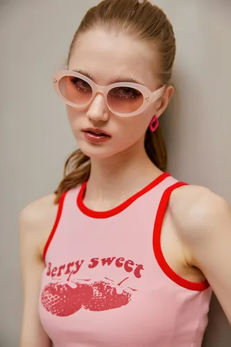 Vista 3 de FEISEDY Y2k - Gafas de sol ovaladas para mujer, gruesas, atrevidas, retro, redondas, con diseño de ojo de gato, B2313
