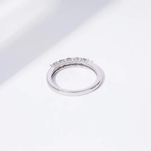 Vista 7 de Tienda Collection Sterling Silver Five-Stone Ring set with Round Cut Infinite Elements Cubic Zirconia