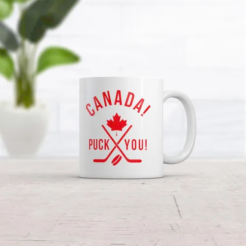 Vista 2 de Crazy Dog T-Shirts Taza de café con texto en inglés "Canada Puck You" (11 onzas) Funny Ceramic Cup, Graphic Coffee Mug, Cool Canada Coffee Mug