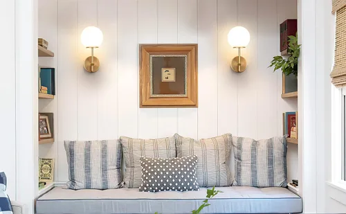 Vista 7 de Juego de 2 apliques de pared LED que funcionan con pilas, pantalla de vidrio moderna con globo con control remoto, regulable, no cableado, fácil
