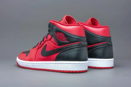 Vista 9 de Nike Men's Air Jordan 1 Mid Sneaker