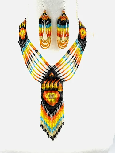Vista 7 de Conjunto de joyería de diseño de pata de oso y tortuga Collar, aretes, pulsera hecha a mano