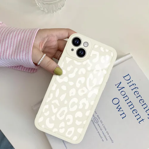 Vista 7 de Newseego Funda para iPhone 14 Plus, diseño de leopardo de lujo, funda protectora de TPU suave para niñas y mujeres, a prueba de golpes, funda