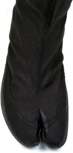 Vista 2 de Ace Martial Arts Supply Botas Ninja Tabi, Negro Jikatabi (Outdoor Tabi)