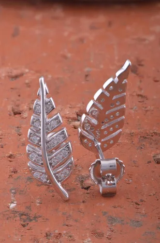 Vista 5 de Aretes de plata de ley chapados en rodio para mujer, circonita cúbica, con plumas, para mujer, regalos para mamá, esposa, novia, Circonita cúbica