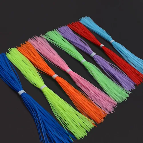 Vista 2 de Tigofly 16 paquetes de 5 pulgadas que brillan en la oscuridad luminosas 8 colores faldas de silicona piernas DIY cebo giratorio hilo de goma