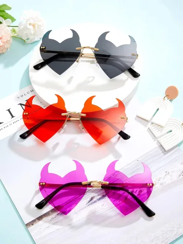 Vista 4 de 8 pares de lentes de sol de diablo sin montura de metal fino gafas de diablo lindas y divertidas gafas de sol transparentes para mujeres y hombres