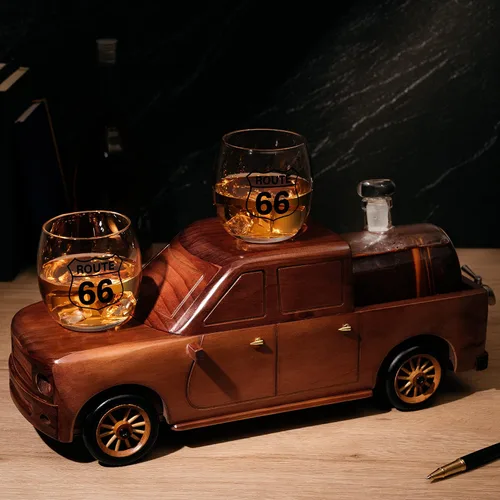 Vista 5 de Set de decantador de vino y whisky en forma de camioneta de recogida con dos vasos Route 66 de 12 Oz y 350 ml - Regalos para él, papá, conductor