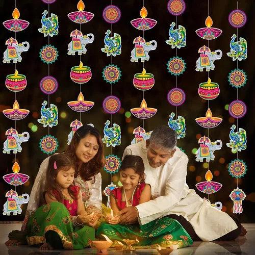 Vista 4 de Ceenna 8 piezas de decoración colgante Happy Diwali suministros de decoración india festival de luces colgante banner de sutura Deepavali papel