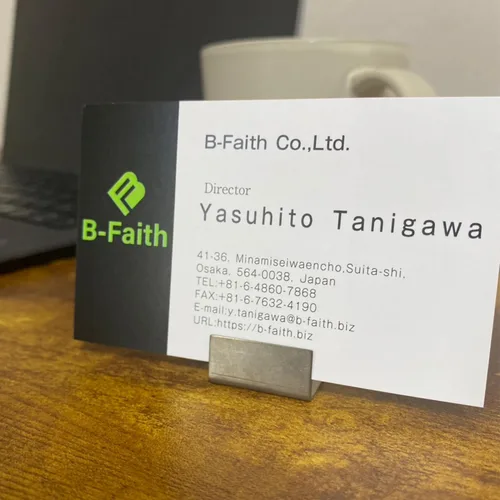 Vista 8 de B-Faith Portatarjetas de mesa de acero inoxidable plateado tamaño regular números de mesa Tarjeta de lugar Memo Tarjeta de visita Tarjeta de visita