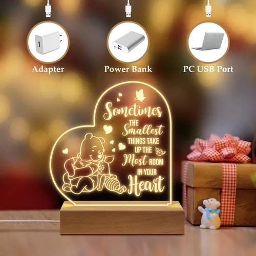 Vista 3 de PZJIEAN Winnie The Pooh - Luz nocturna acrílica grabada con base, regalos de Winnie The Pooh para cumpleaños, Navidad, graduación, regreso a clases