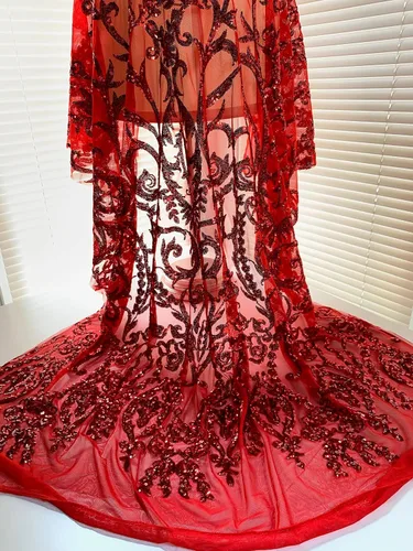 Vista 2 de Esmeralda Red Sequins on Mesh Lace Fabric by The Yard - 10102