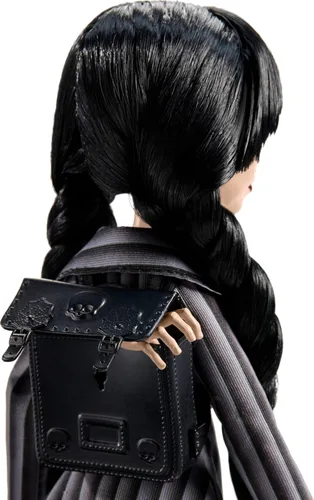 Vista 4 de Muñeca de miércoles de Monster High y accesorios, muñeca coleccionable de Wednesday Addams en uniforme de la Academia Nevermore con Thing y mochila