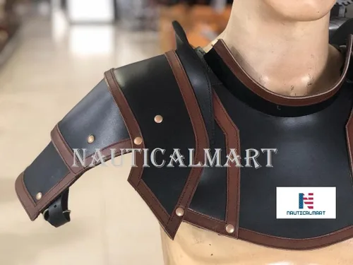 Vista 5 de NauticalMart Hombreras de cuero Armor con protector de cuello (negro, grande)