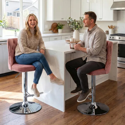 Vista 303 de SoarFlash Juego de 2 taburetes de bar tapizados de terciopelo moderno con patas de madera, botones acolchados, cabeza de clavo cromada, asiento