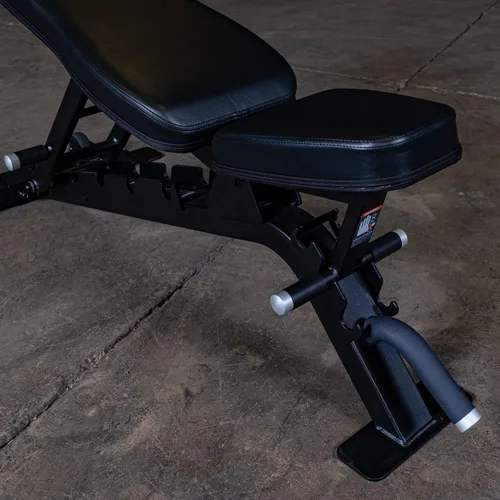 Vista 2 de Body-Solid Pro Clubline (SFID325B) Banco ajustable para racks de potencia y rizos de mancuernas, gimnasio doméstico y comercial