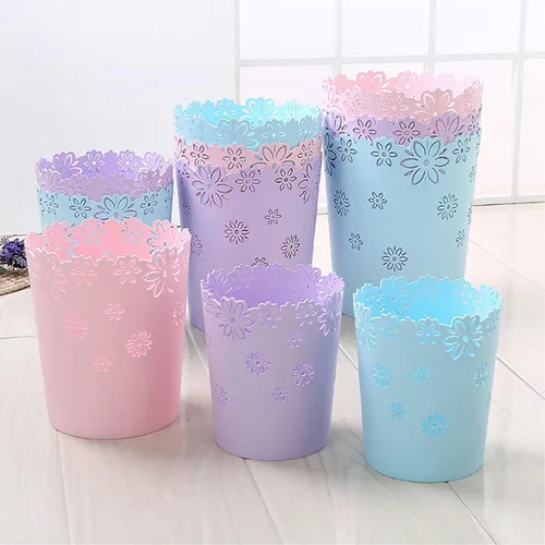 Vista 4 de Wastebasket, forma de flor hueca de plástico sin tapa, papelera de basura - M - rosa