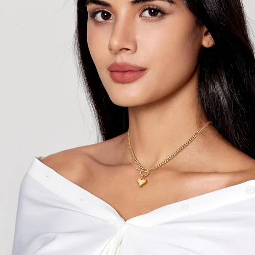 Vista 4 de Zeffy - Lindo collar de corazón chapado en plata/oro de 18 quilates, collar de cadena con dije de corazón pequeño para mujer, joyas delicadas