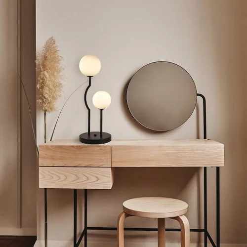 Vista 7 de Lámpara de mesa de globo negro de mediados de siglo industrial retro con 2 luces orbiculares de escritorio con globo de vidrio blanco para mesita