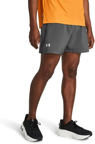 Vista 47 de Under Armour Pantalones cortos Launch Run de 5" para hombre