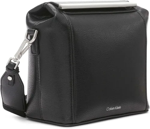 Vista 5 de Calvin Klein Mini bolso cruzado de cúpula organizacional Perry