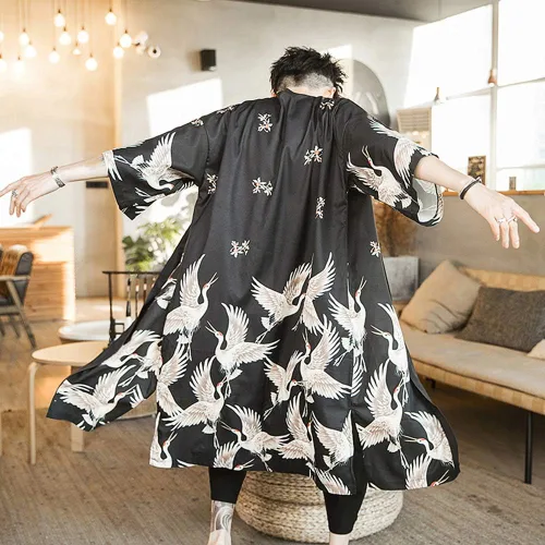 Vista 2 de HAORUN Abrigo kimono japonés para hombre, holgado, Yukata, albornoz largo, tops vintage