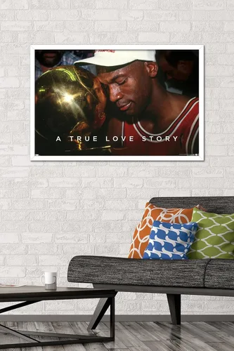 Vista 37 de Michael Jordan - Póster de pared A True Love Story, 22.4 pulgadas de largo x 14.7 pulgadas de ancho, versión enmarcada de madera de granero