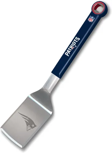Vista 22 de YouTheFan NFL - Espátula para barbacoa de acero inoxidable con abrebotellas