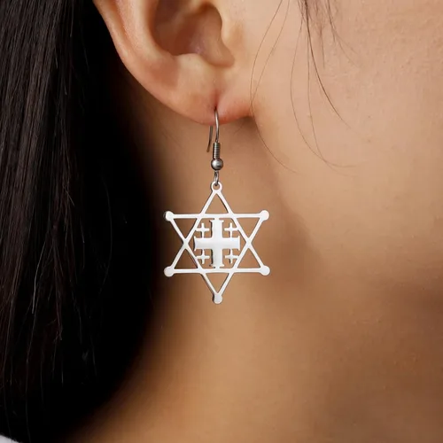 Vista 2 de Pendientes colgantes religiosos de acero inoxidable con cruz de Jerusalén y estrella de David
