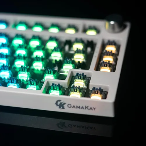 Vista 3 de GK GAMAKAY Pegasus - Interruptor de teclado táctil silencioso con difusor Azul-Pegaso