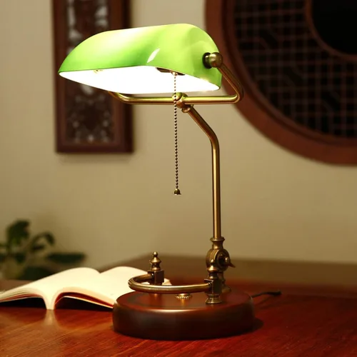 Vista 2 de Lámpara de banco antigua, lámpara de escritorio retro, pantalla de cristal verde hecha a mano, lámpara de escritorio de metal ajustable, lámpara