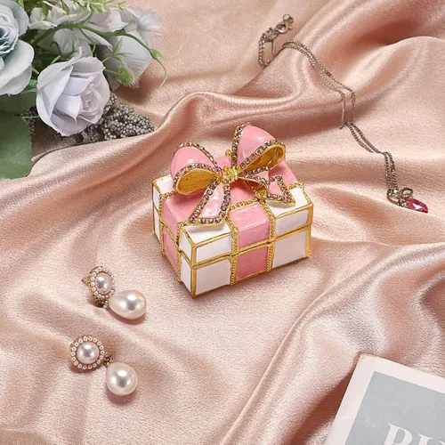 Vista 6 de Hipiwe Mini joyero de metal con nudo de lazo rosa con bisagras, caja decorativa de esmalte brillante, caja de tesoros, figura, aretes, soporte