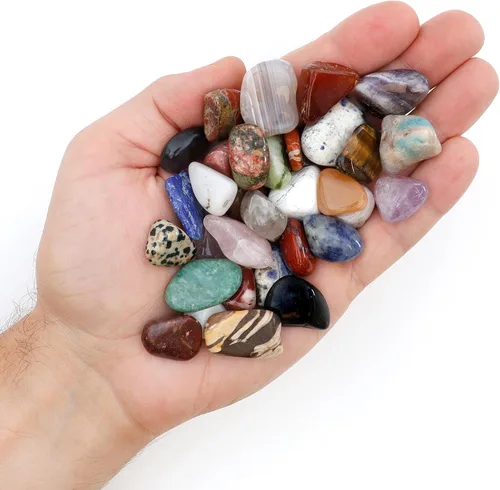 Vista 2 de Piedras naturales pulidas más hoja de identificación educativa y libro de 24 páginas de rocas y minerales (en inglés). Tamaño medio de la piedra