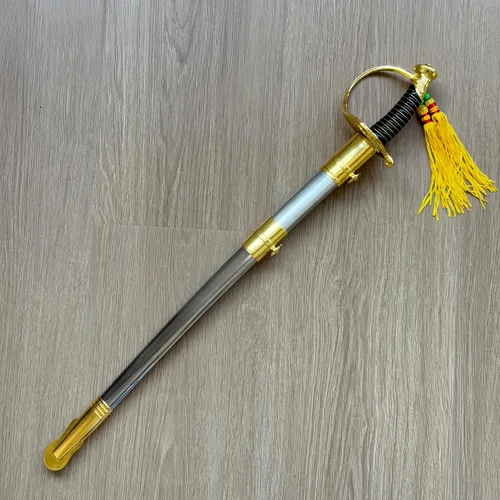 Vista 4 de Espada de comando ceremonial con funda a juego, hoja de patrón láser 2Cr13 23.6 in/23.6 pulgadas de longitud total 1.2 lbs/1.21 libras