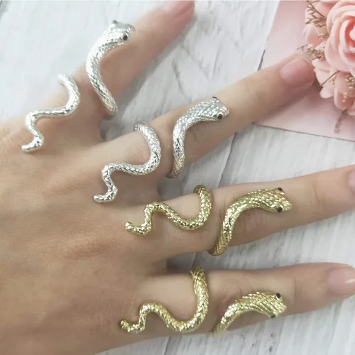 Vista 4 de Pulsera de cadena para dedos pulsera punk con borlas en capas con anillo para dedos garras para el brazo joyería para mujer