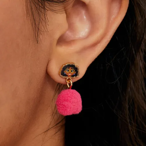 Vista 3 de Disney Pendientes Encanto - Aretes Mirabel con pompones rosados - Aretes de Disney para niñas, Metal, No es una piedra preciosa