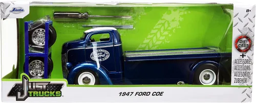 Vista 8 de Jada Toys Just Trucks 1:24 1947 Ford COE - Coche de cama plana fundido a presión color azul oscuro/blanco con estante para neumáticos, juguetes