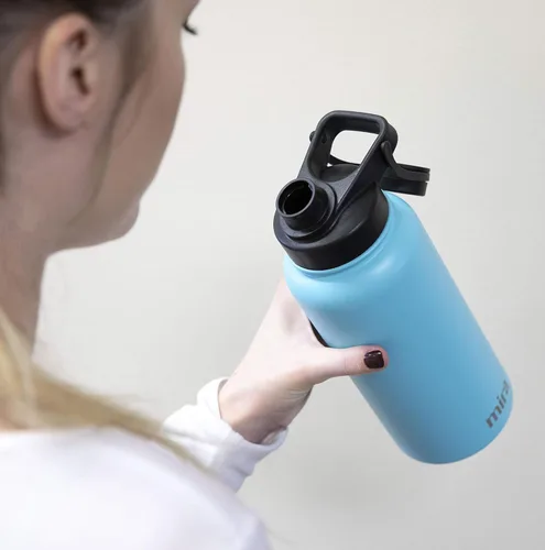 Vista 2 de MIRA - Botella de agua deportiva de acero inoxidable con aislante, termo de metal que mantiene el frío durante 24 horas y el calor durante 12 horas