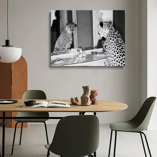 Vista 3 de Impresión de guepardo en el espejo, impresión de fotografía en blanco y negro, leopardo vintage en blanco y negro, fotos de espejo con aspecto
