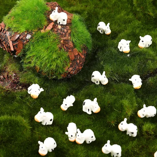 Vista 4 de Fuyamp 100 mini figuras de vaca de resina, bonitos adornos de musgo en miniatura de hada para exteriores, accesorios de adorno de paisaje de jardín