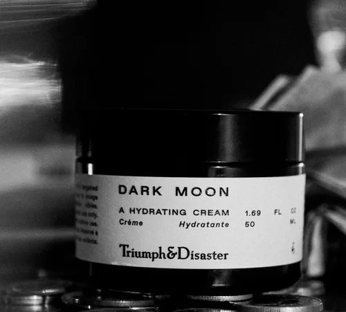 Vista 5 de TRIUMPH & DISASTER Crema hidratante Dark Moon Hidratante facial - Crema de noche para hombres, 1.7 oz