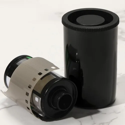Vista 2 de JOVITEC 200 recipientes de película de plástico de 1.38 pulgadas (1.378 in), contenedores vacíos de almacenamiento con tapas para accesorios
