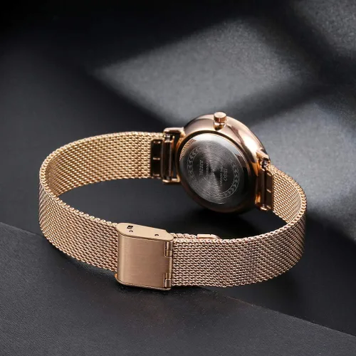Vista 4 de Relojes de pulsera de acero inoxidable para mujer, de cuarzo, impermeable, diseño único, de malla, reloj femenino