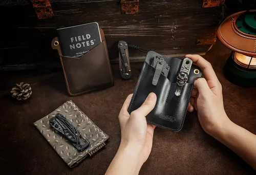 Vista 8 de KeyUnity KL01 - Organizador de bolsillo de cuero con 3 bolsas, funda multiherramienta EDC para cuaderno/cuchillo de bolsillo/linternas/bolígrafos